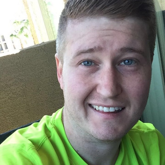 Meet your Posher, Dustin - Picture 1 of 1